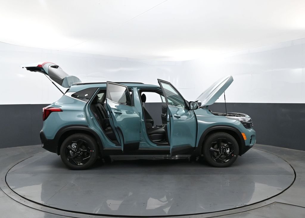New 2026 Pluton Blue Kia EX image 29