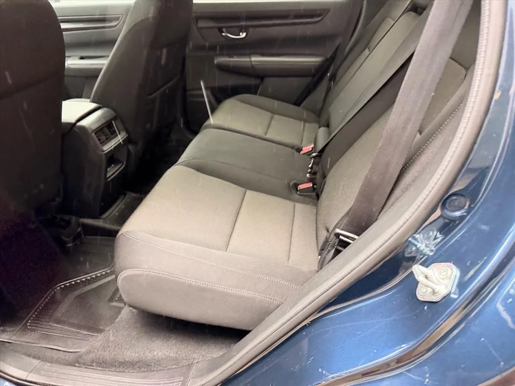 Used 2024  Honda EX image 10