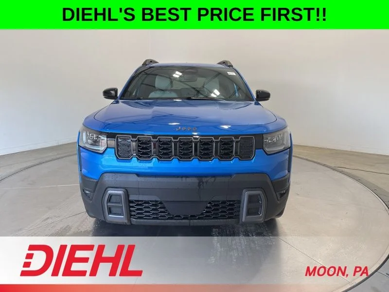 New 2026 Hydro Blue Pearl-Coat Exterior Paint Jeep Limited image 2