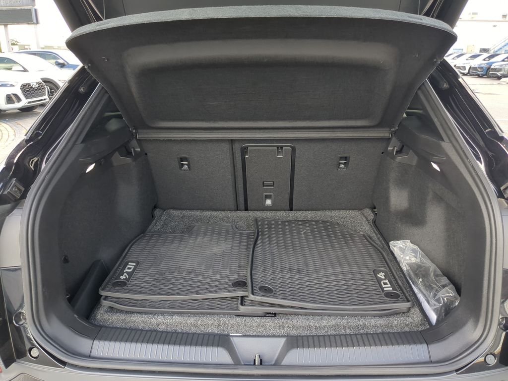 Certified Used 2024 Black Volkswagen Pro S image 9