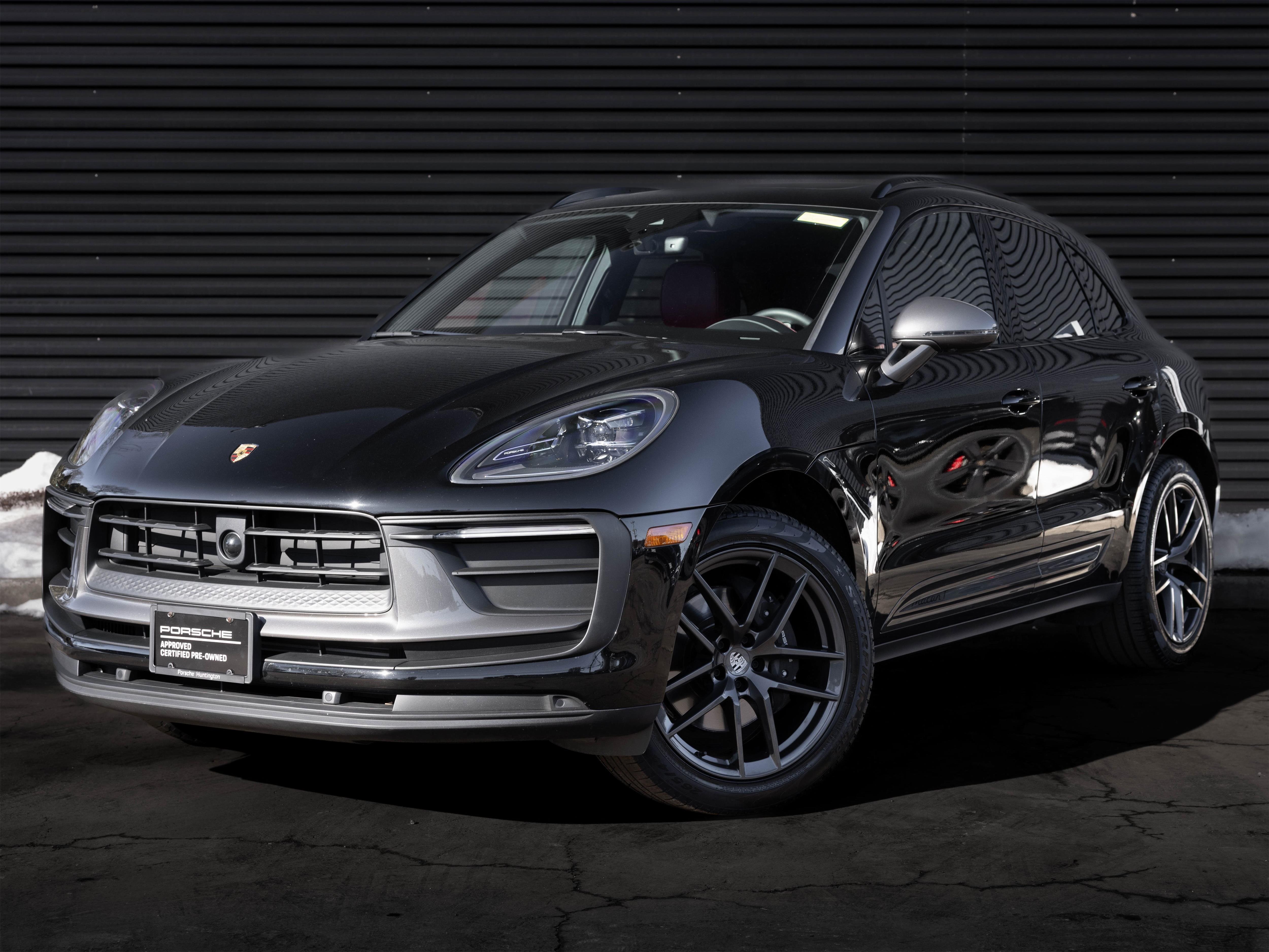 2023 Porsche Macan T