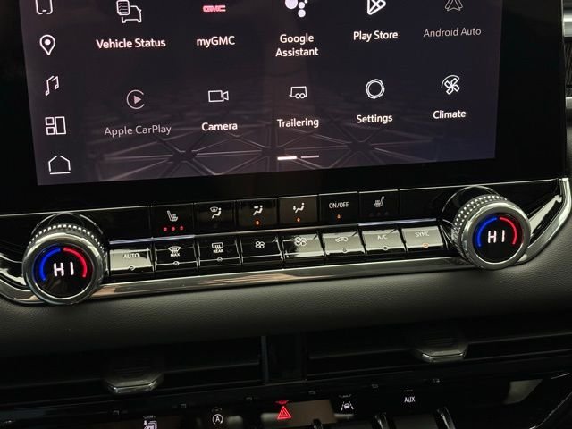 New 2026 Sterling Metallic GMC Elevation image 27