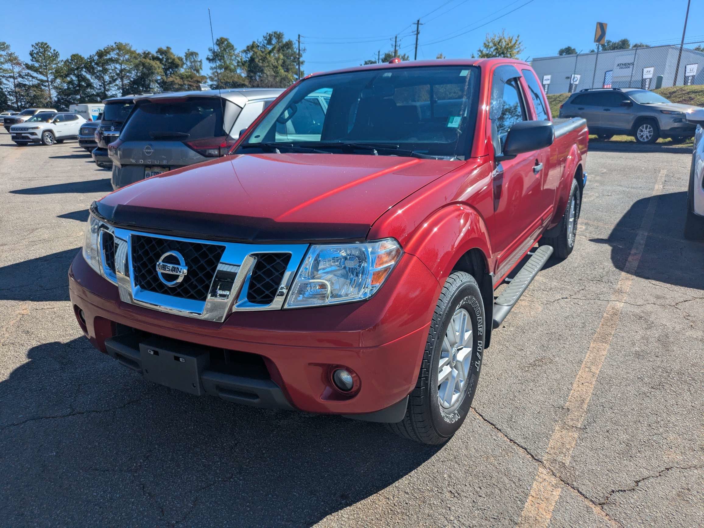 Used 2014 Red Nissan SV image 2