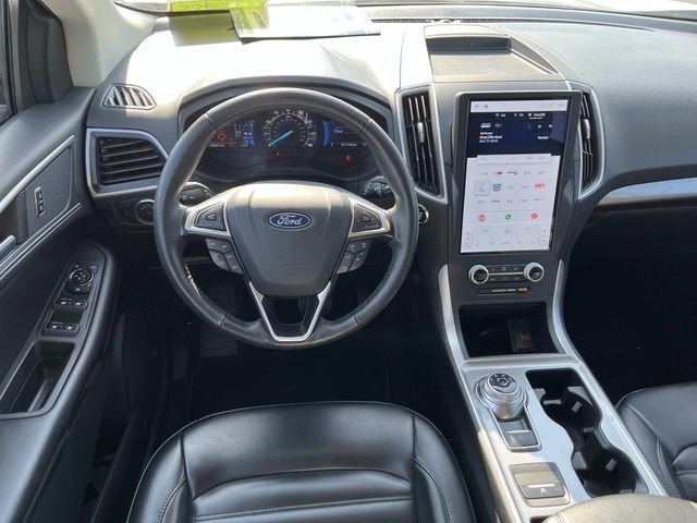 Used 2024 Silver Ford SEL image 12