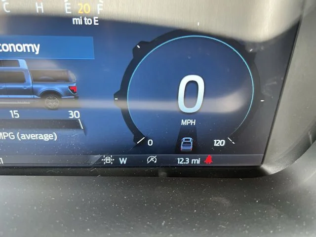 New 2026 Oxford White Ford XLT image 39