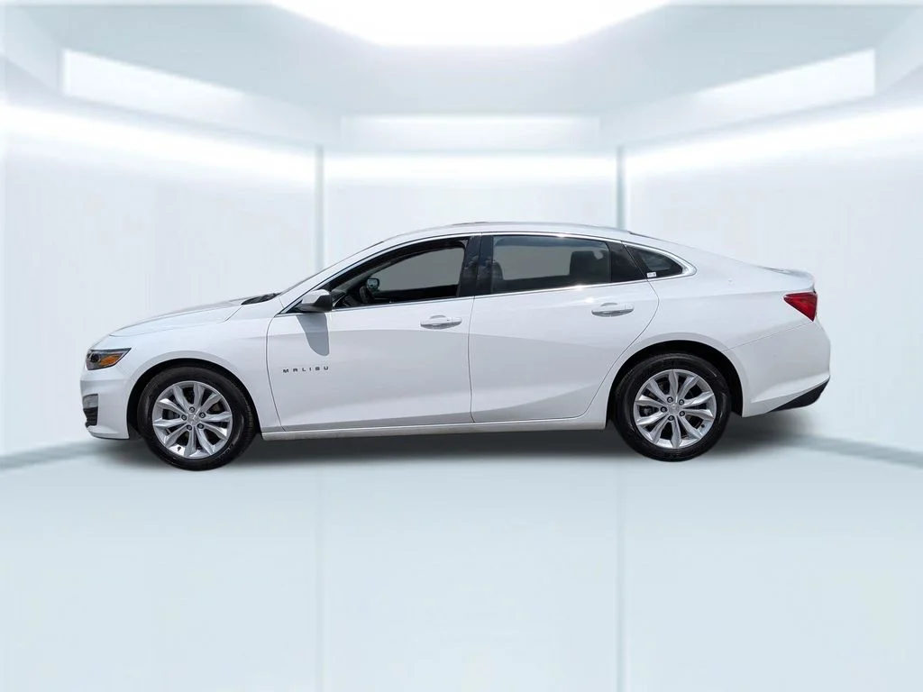 1G1ZD5ST9SF110523