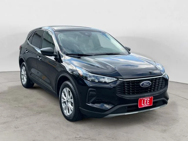 Used 2024 Black Ford Active image 7