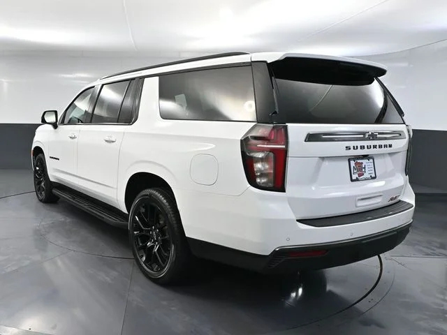 Used 2022 White Chevrolet RST image 9
