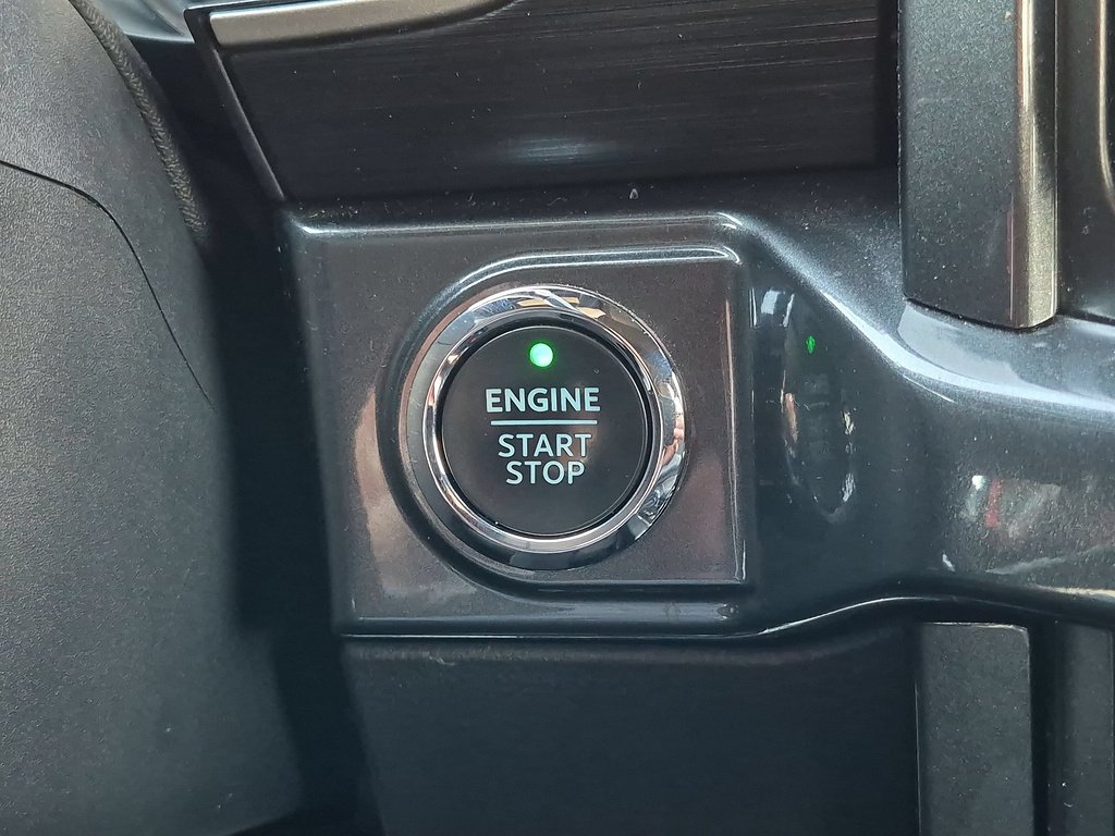 Used 2021 Race Red Ford Lariat image 17
