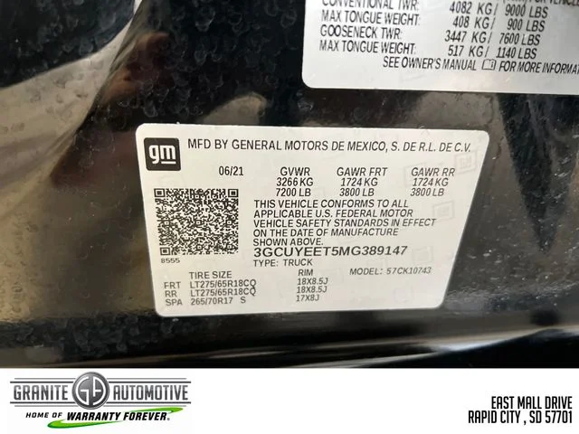 Used 2021 Black Chevrolet RST image 30