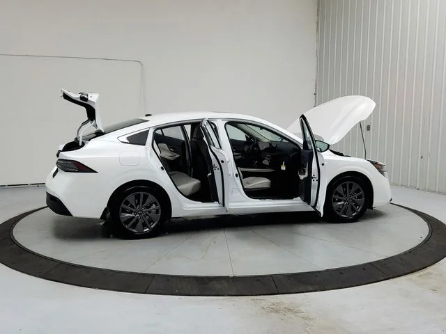 New 2026 White Nissan SL image 16