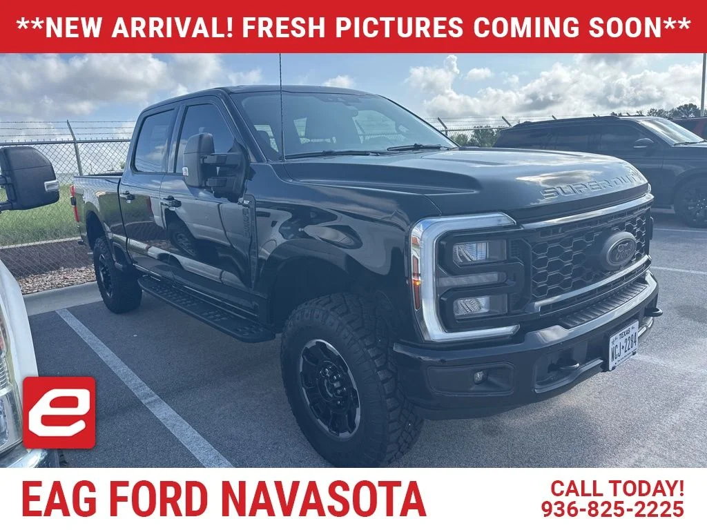 2025 Ford F-250 XLT 4x4 Crew Cab 6-3/4' Box's photo