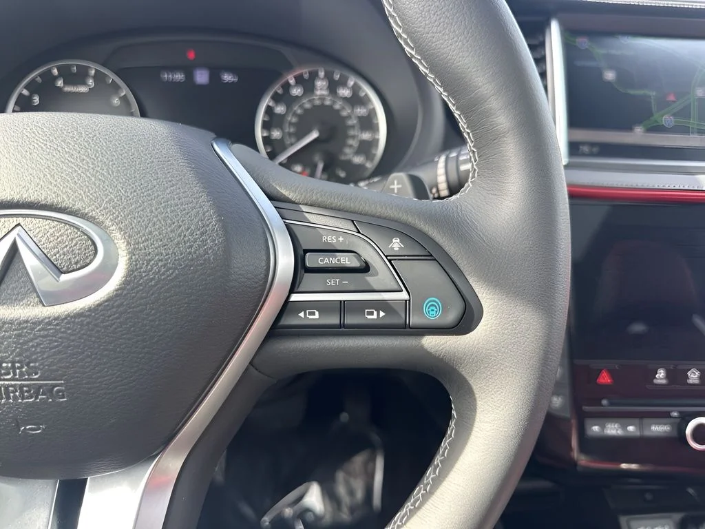 Used 2025 Black INFINITI SPORT image 17