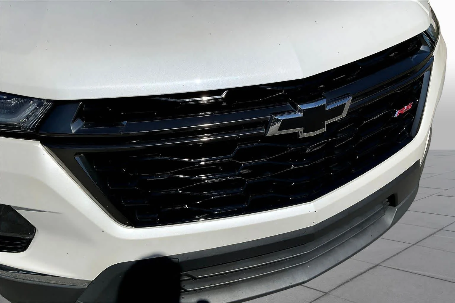 Used 2023 Iridescent Pearl Tricoat Chevrolet RS image 57