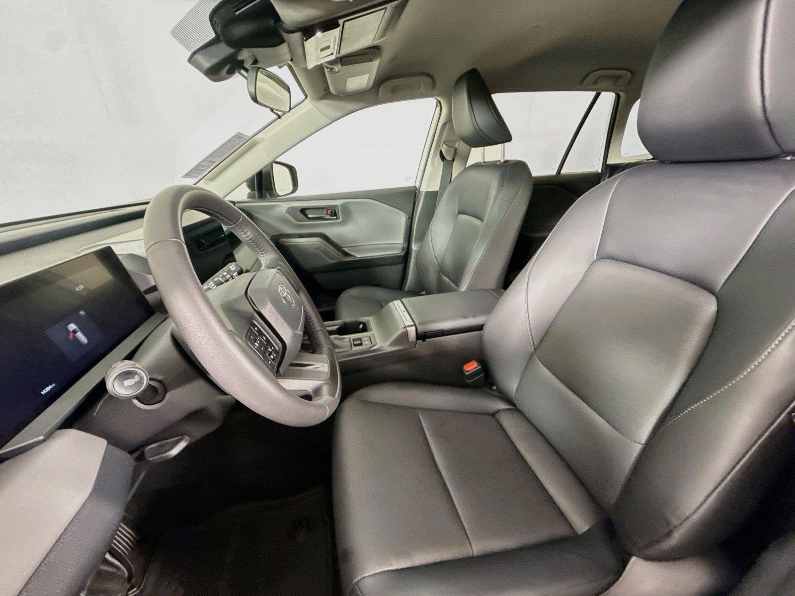 Certified Used 2026 Ice Cap Toyota XLE Premium image 3