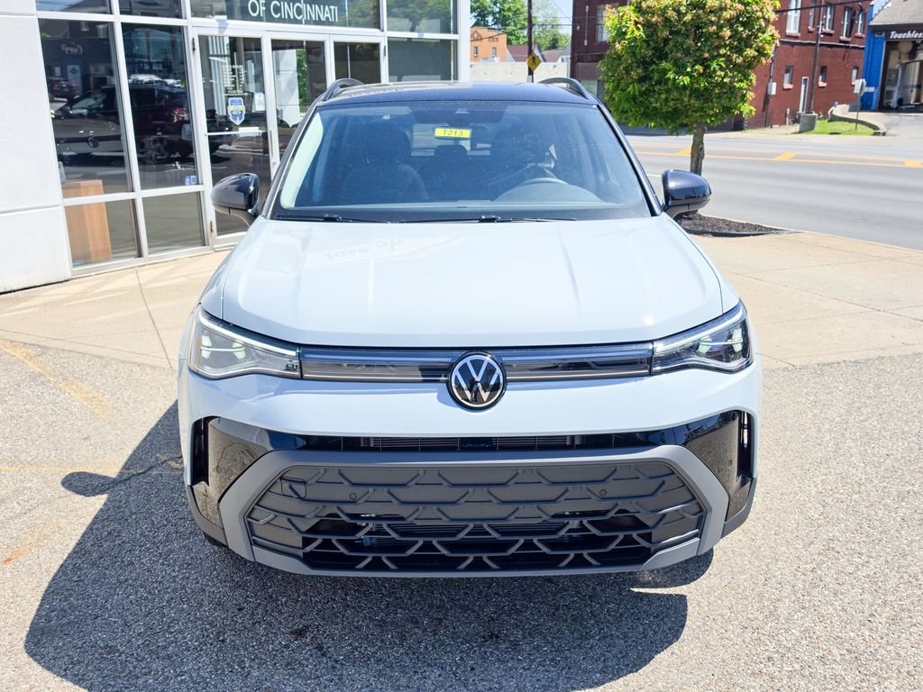 New 2026 Gray Volkswagen 1.5T SE Black image 8
