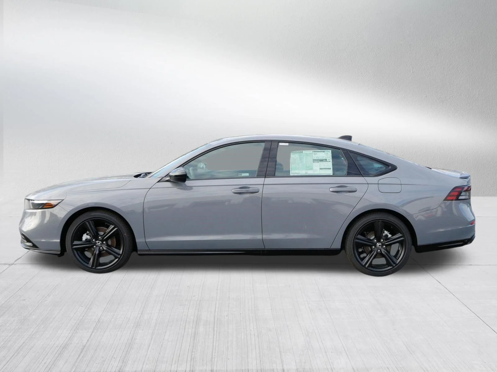 New 2026 Urban Gray Pearl Honda Sport-L image 4