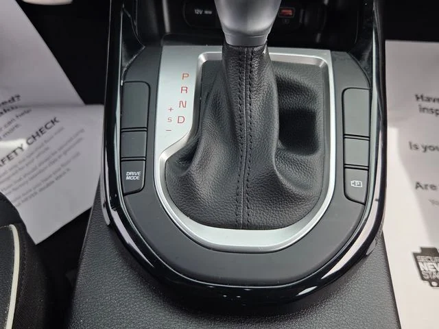 Used 2024 White Kia GT-Line image 19