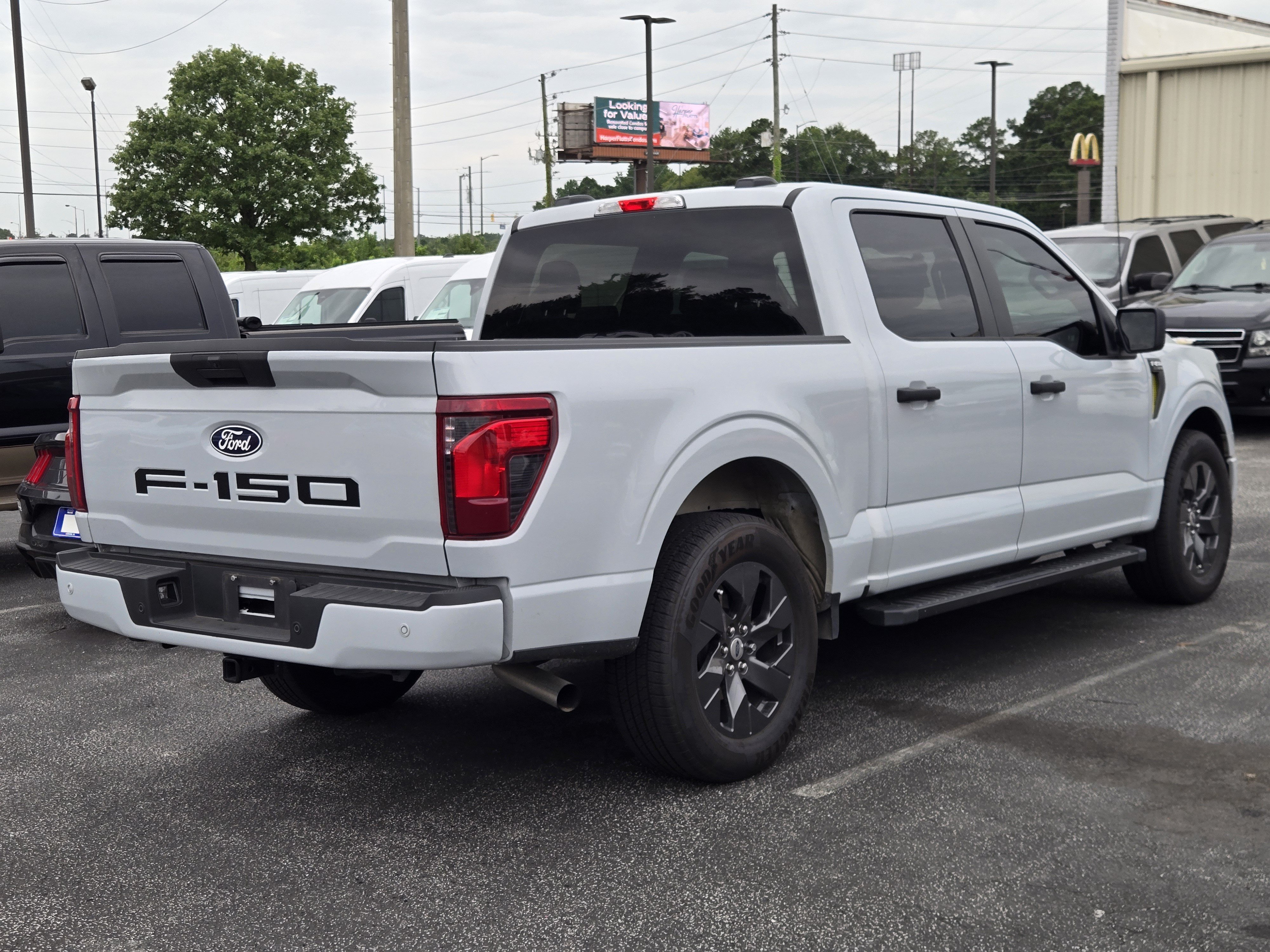 Certified Used 2025 White Metallic Ford STX image 5