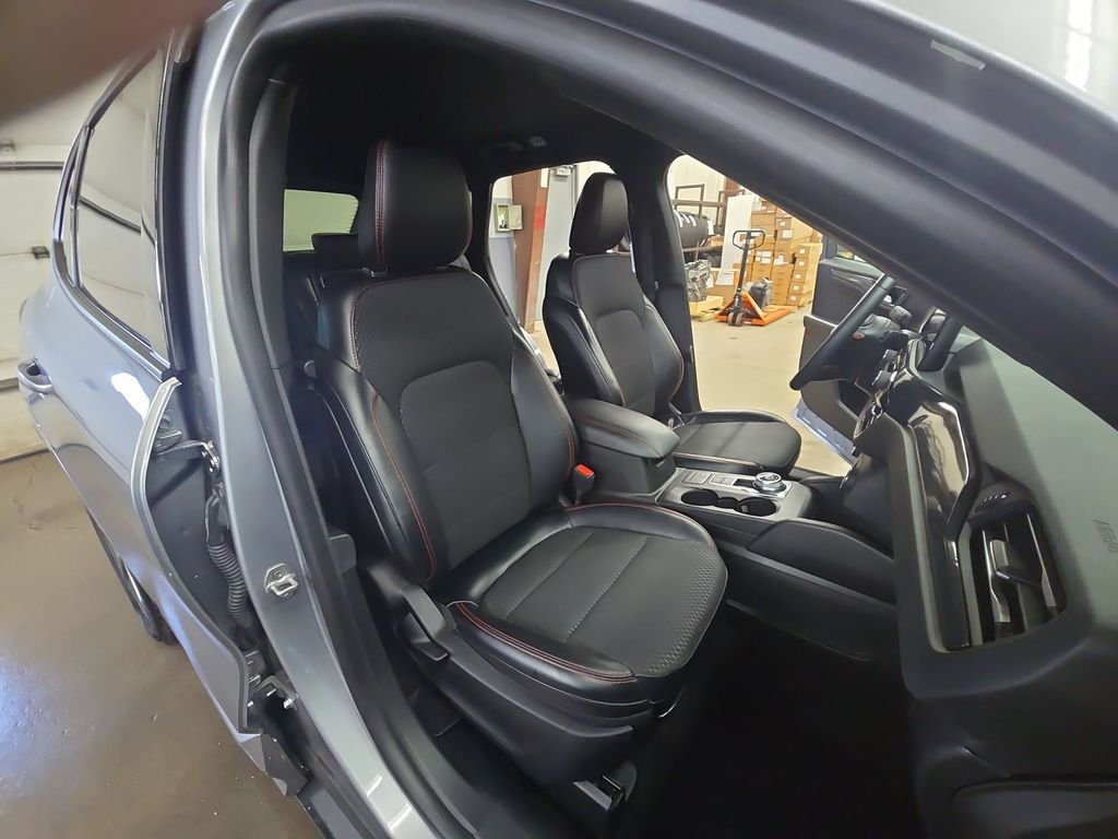 Used 2024 Silver Ford ST-Line image 25