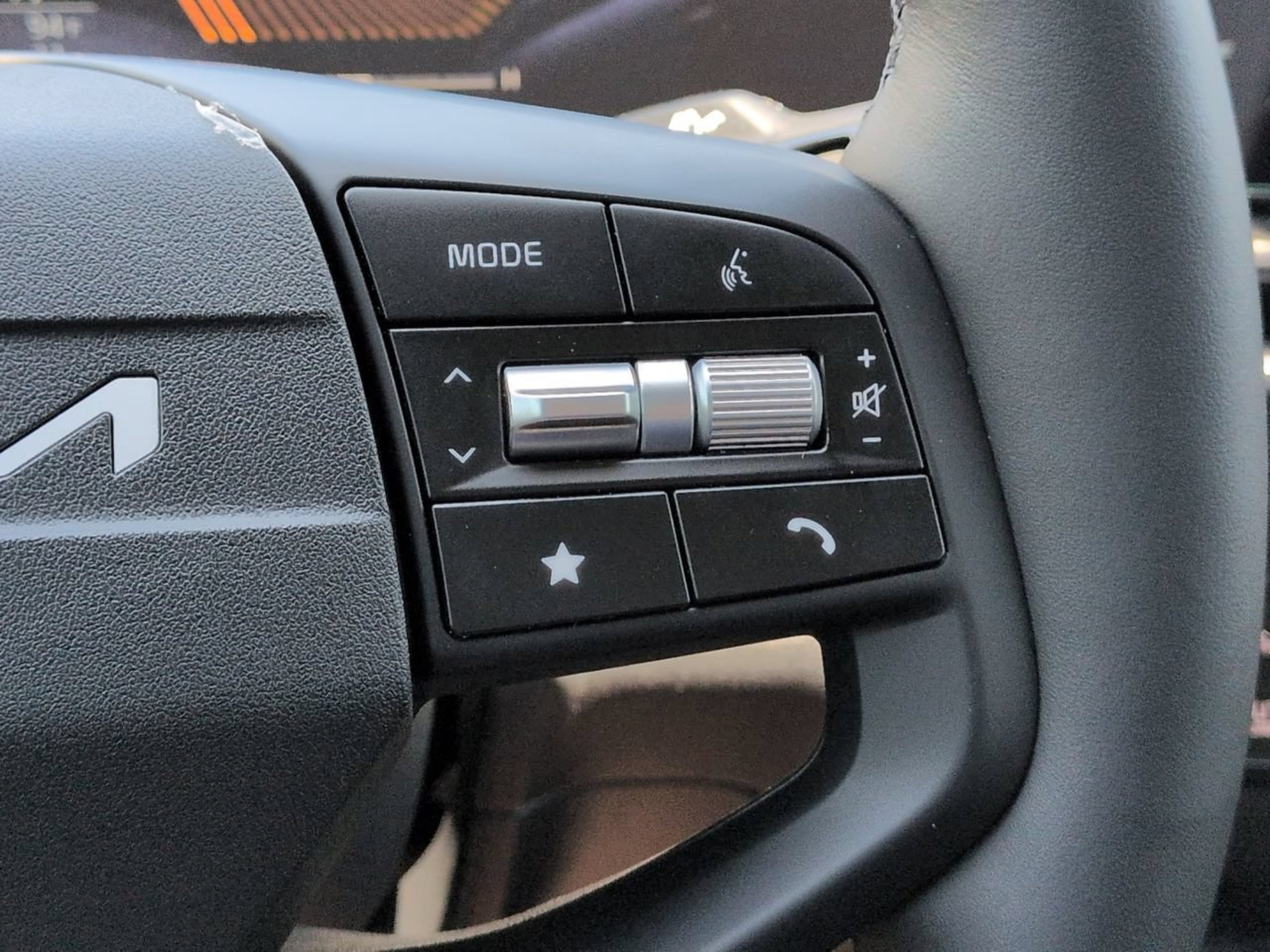 New 2026 Wolf Gray Kia EX image 20