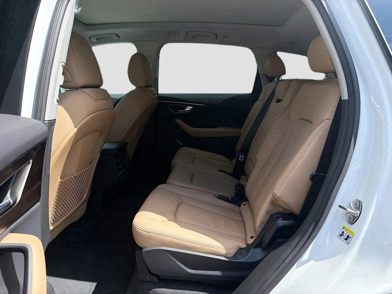 Used 2025 White Audi 55 Premium image 24