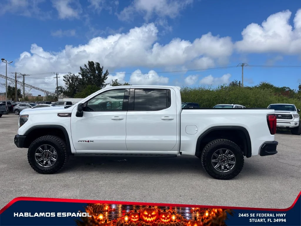 New 2026 Summit White GMC AT4X image 4