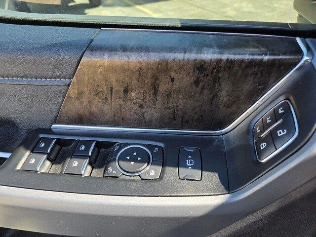 Used 2024 Antimatter Blue Metallic Ford LARIAT image 22