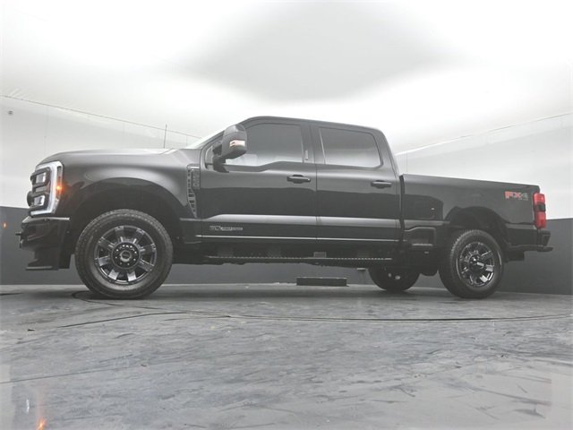 2024 FORD F-250 - Image 32
