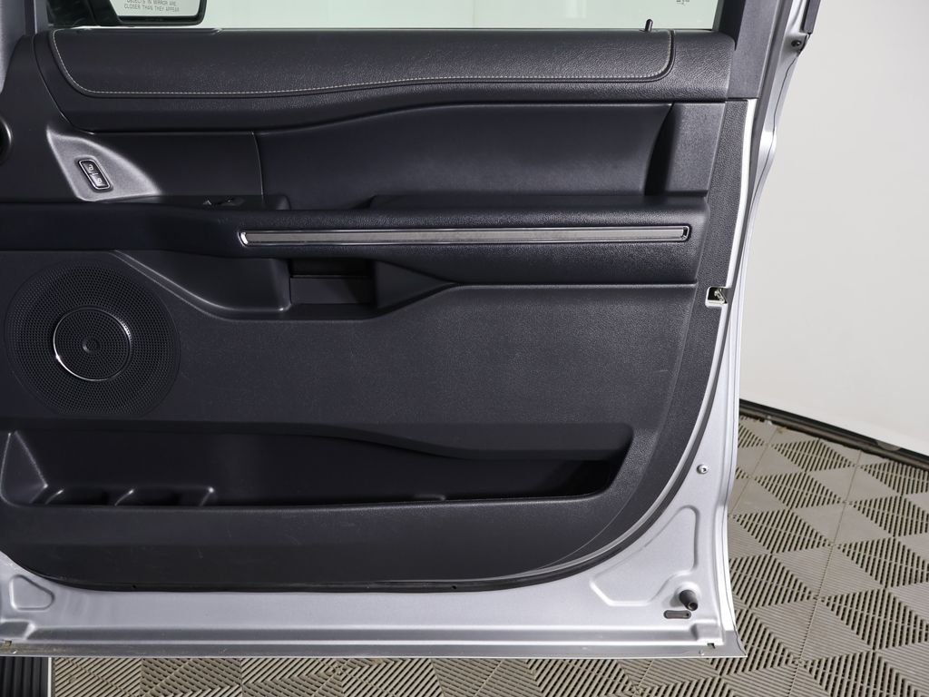 2022 Ford Expedition XLT - Photo 24