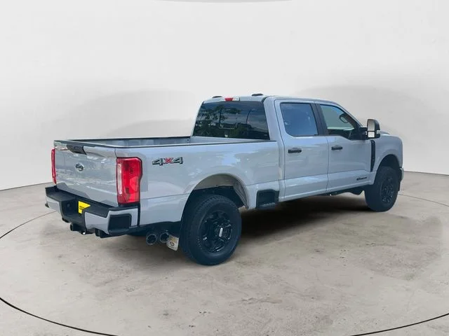New 2026 Avalanche Ford XL image 5