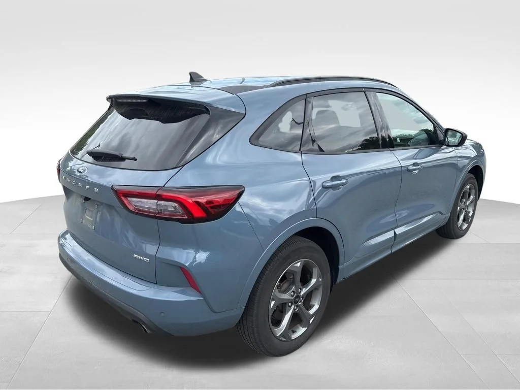 Used 2024 Blue Ford ST-Line image 5