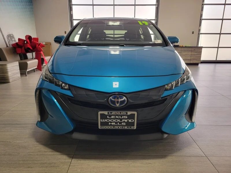 Used 2019 Blue Magnetism TOYOTA PREMIUM image 8