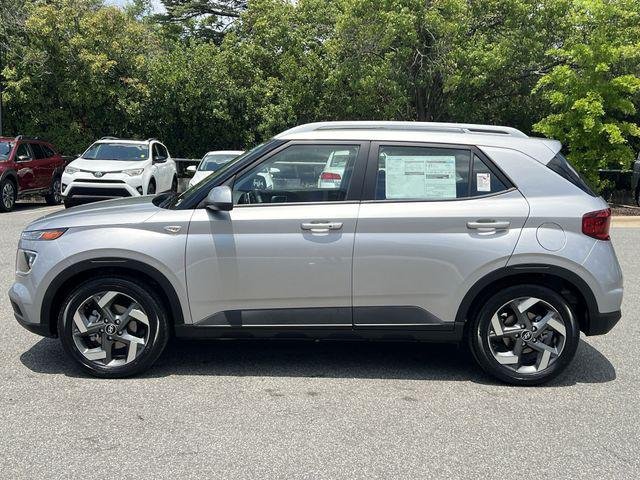 New 2026 Silver Hyundai SEL image 10
