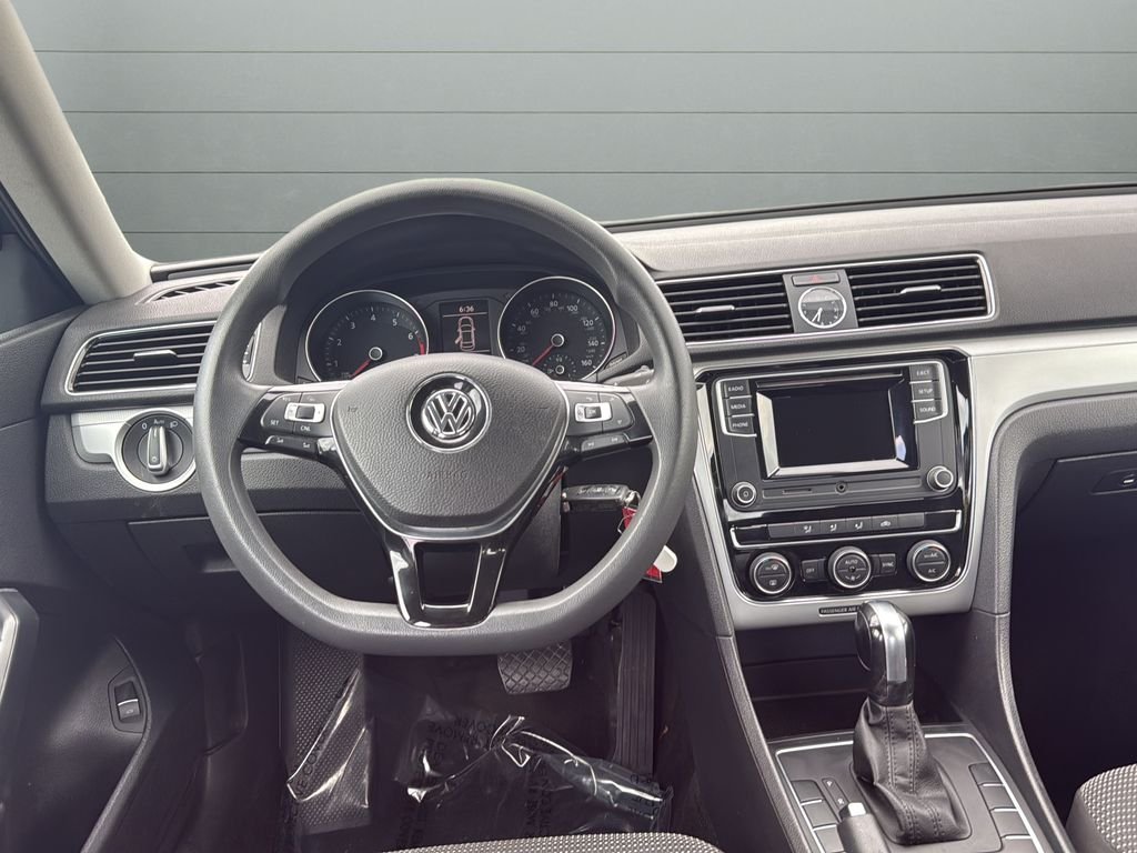 Used 2017 Black Volkswagen 1.8T S image 9
