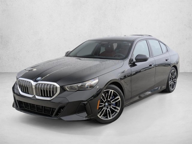 2026 BMW 5 Series 550e xDrive