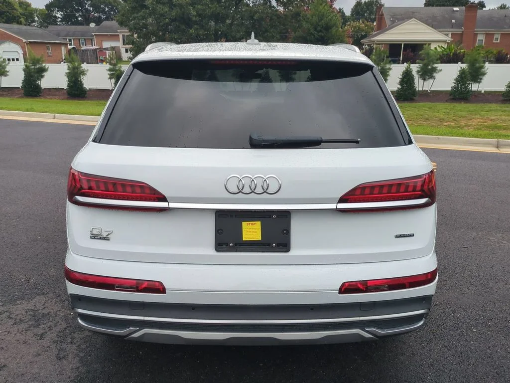 Used 2021 White Audi 55 Premium Plus image 5