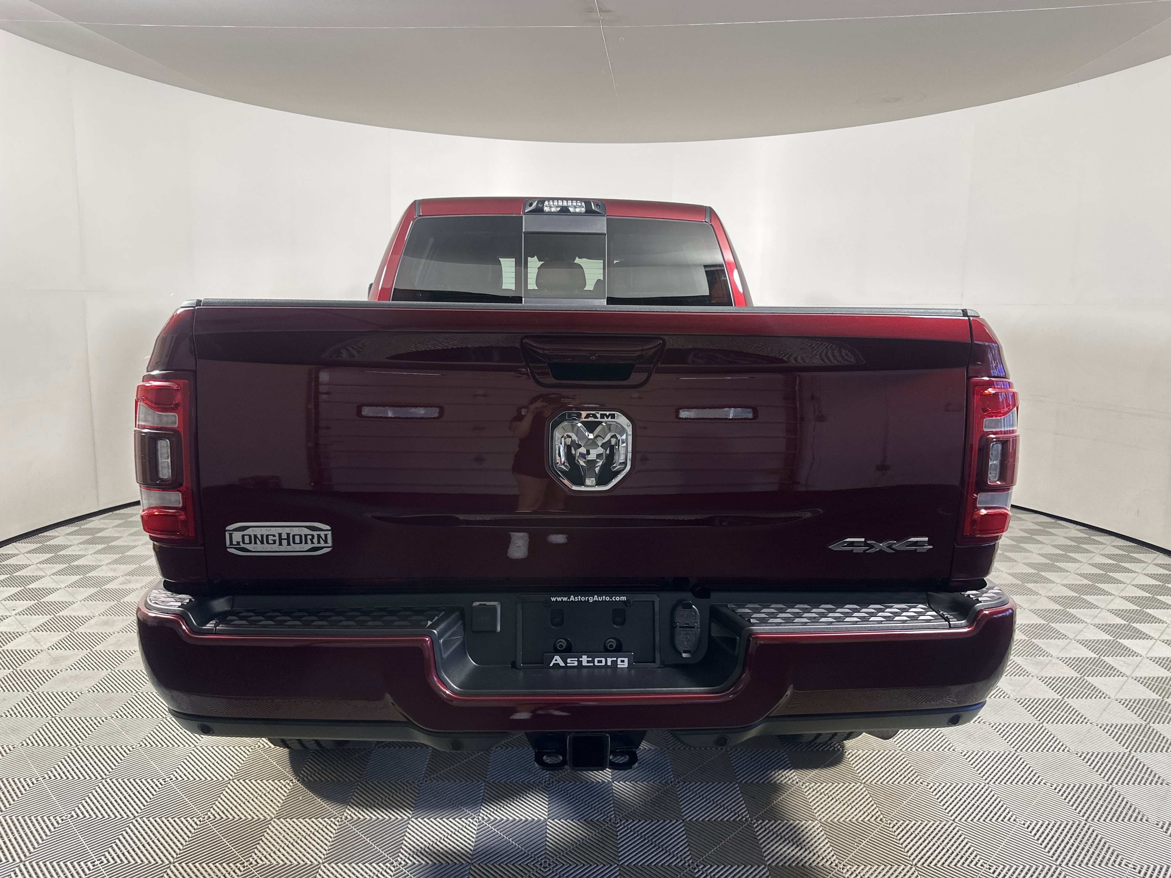 Used 2024 Delmonico Red Pearlcoat Ram Longhorn image 6