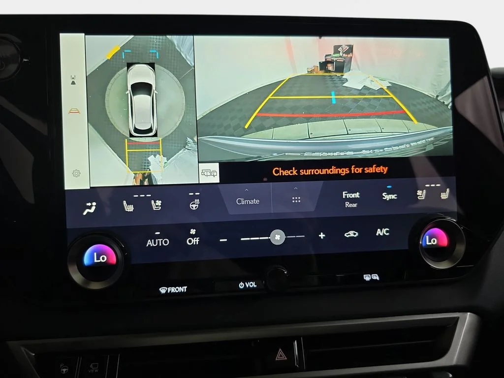 New 2026 Iridium Lexus PREMIUM PLUS image 22