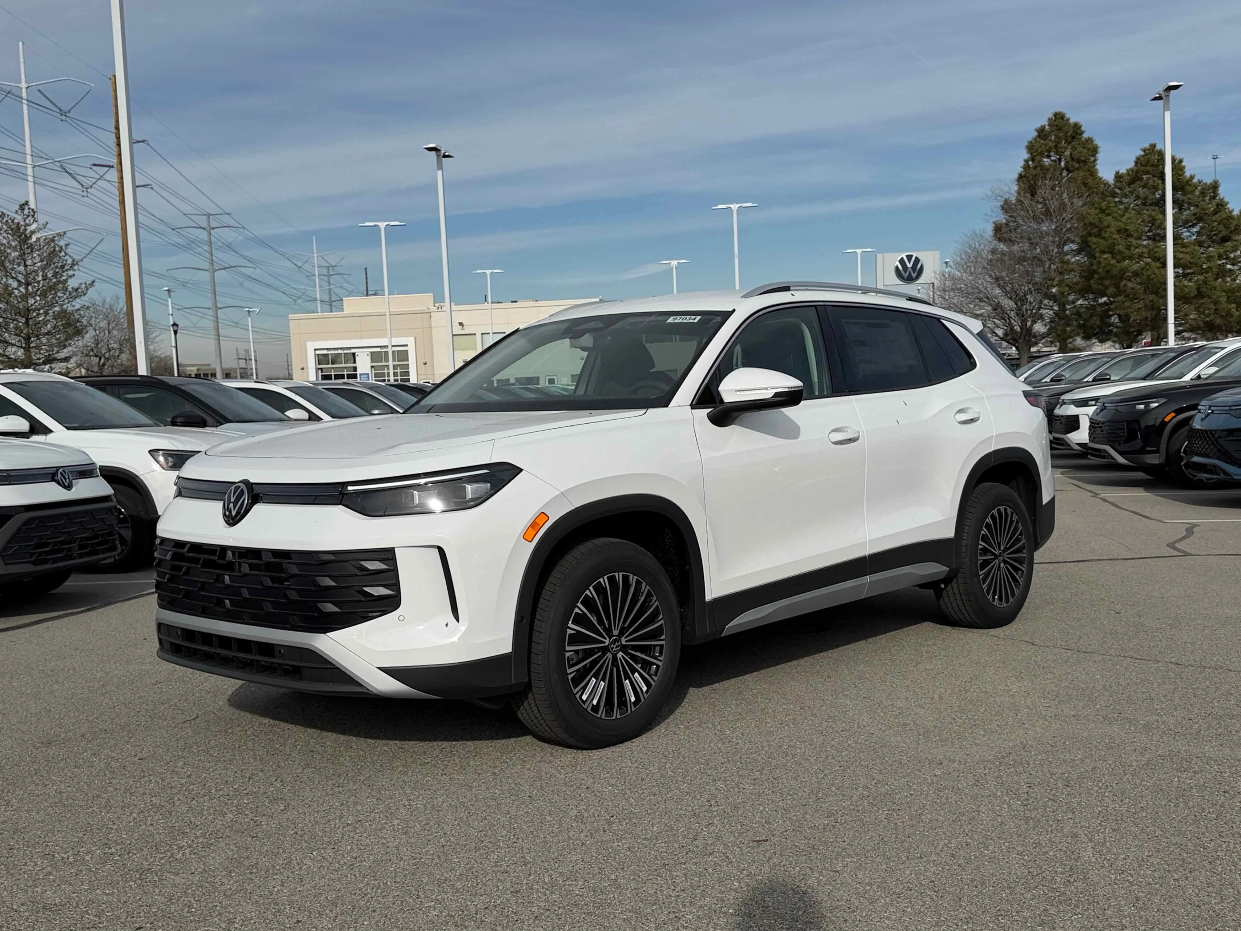New 2026 Pure White Volkswagen S image 1