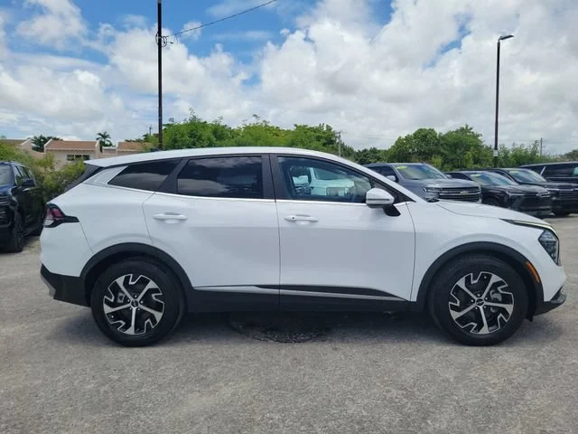 Used 2024 White Kia EX image 40