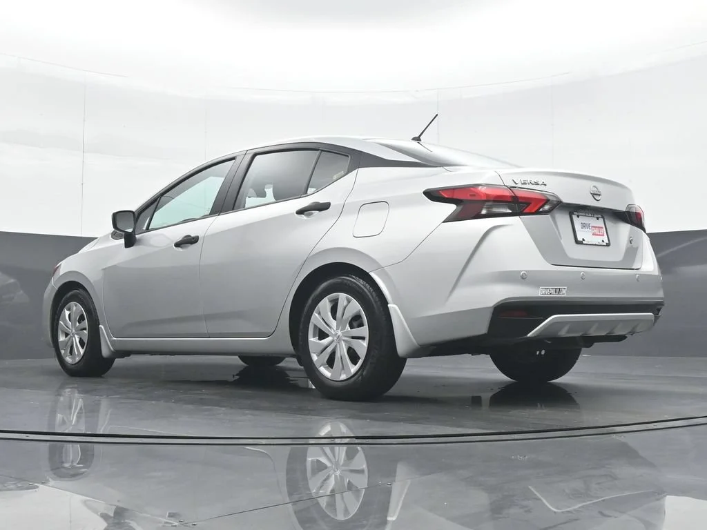 Used 2024 Silver Nissan 1.6 S image 30