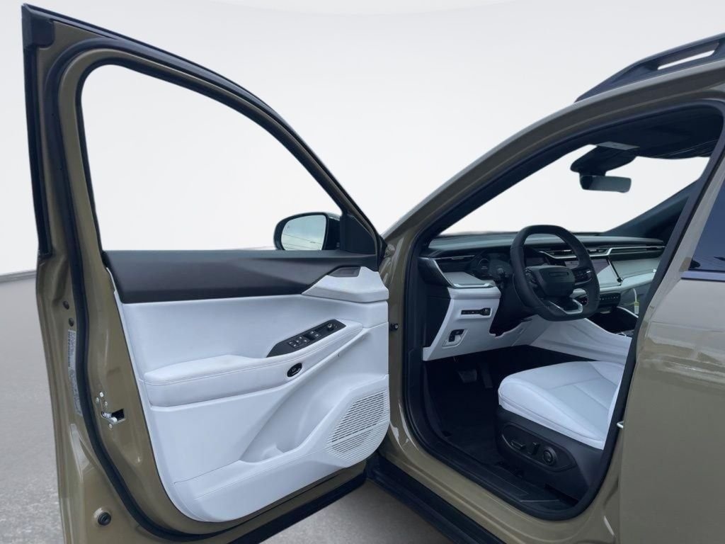 New 2026 41 Jeep Laredo image 15