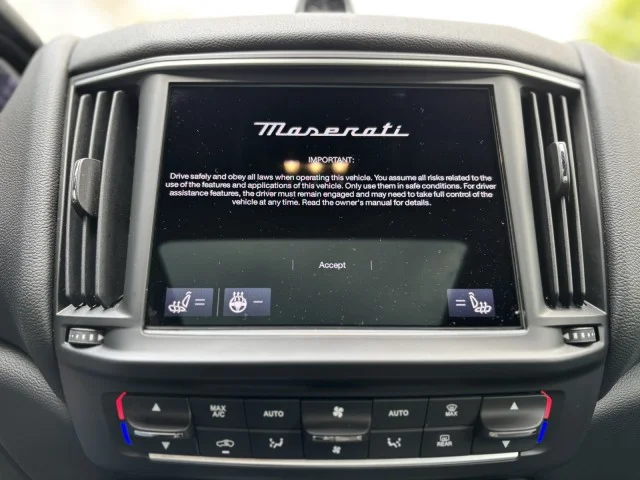 Used 2022 FUORISERIE-BLU SOFISTICATO Maserati Modena ~ RARE !! FUORISERIE-BLU SOFISTICATO !!! image 18
