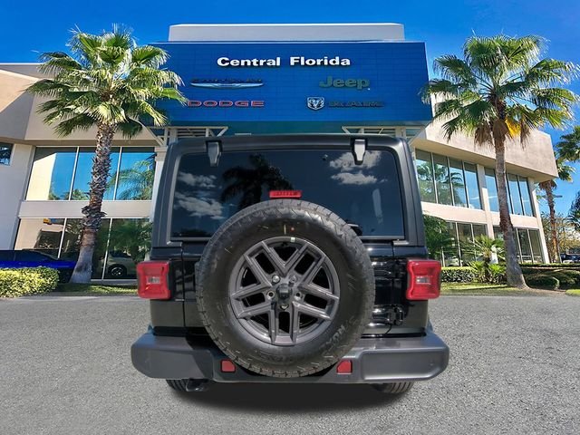 New 2026 Black Clear-Coat Exterior Paint Jeep Sport S image 6