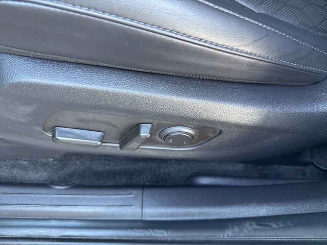 2024 Kia Carnival LX Seat Pkg - Photo 27