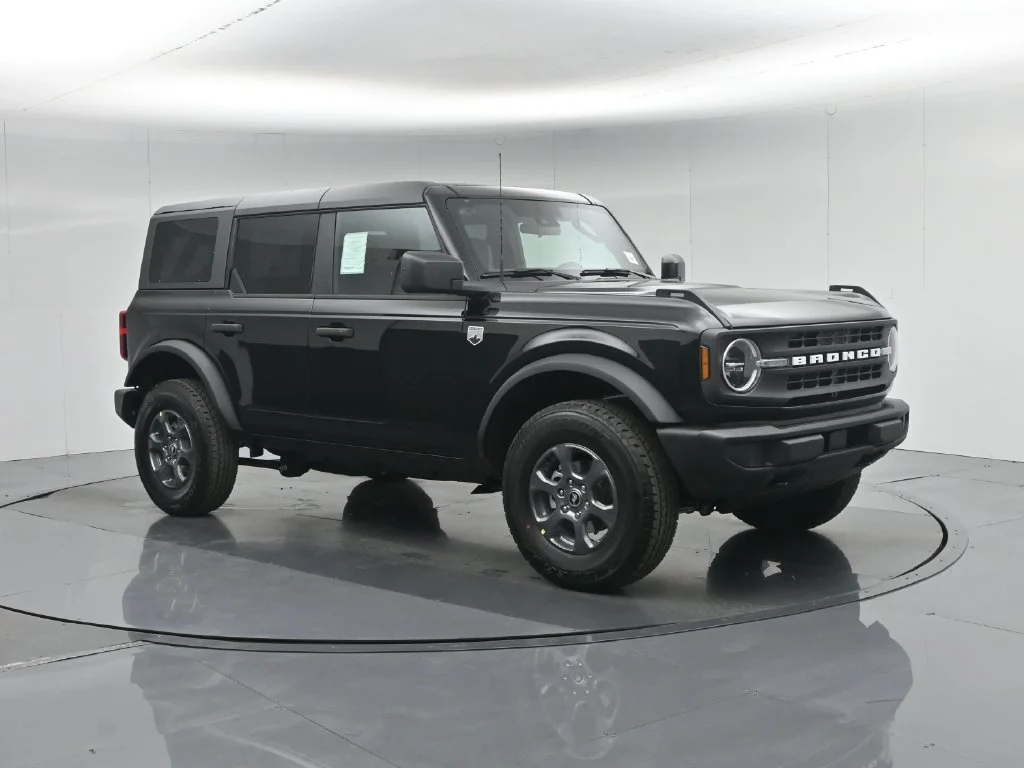 New 2026 Shadow Black Ford Big Bend image 23