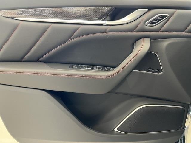 2024 MASERATI LEVANTE - Image 17