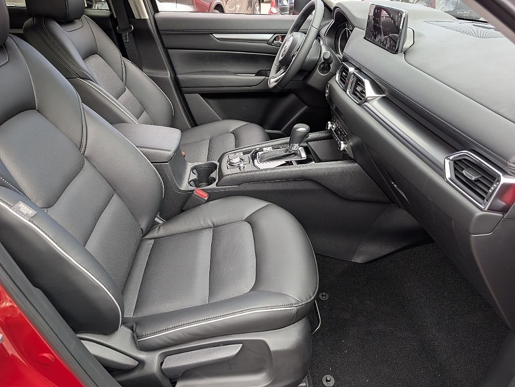 2025 Mazda CX-5 S Select Package - Photo 18