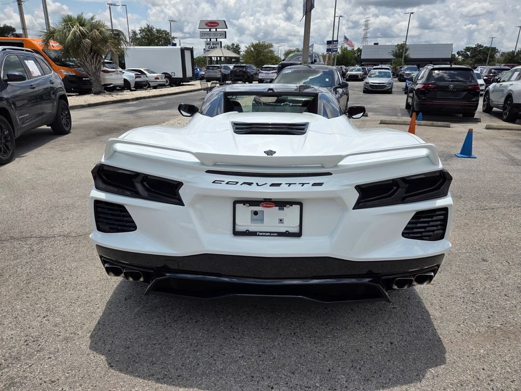 Used 2024 White Chevrolet Stingray image 10